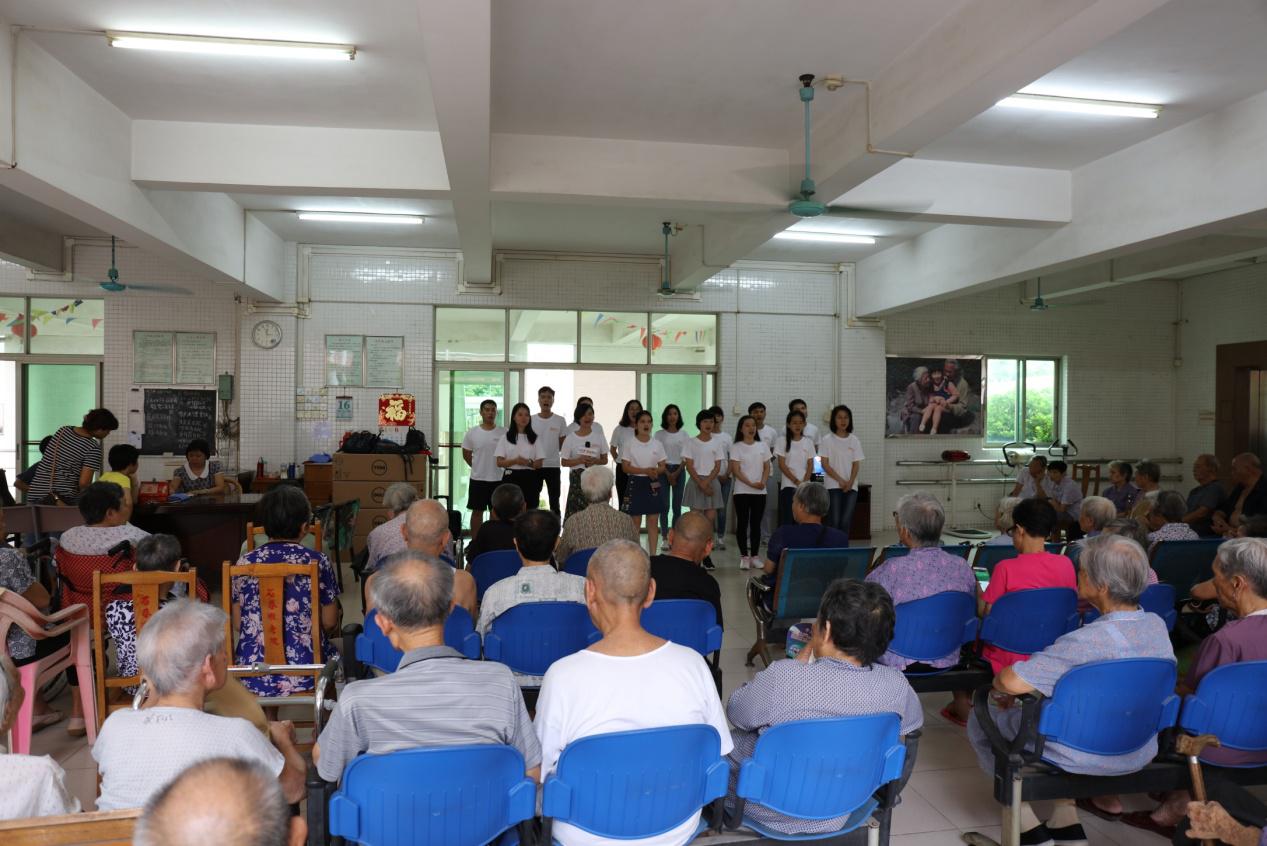 诗尼曼商城父亲节公益活动