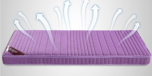 3D网布最大的优点就是通风透气，保持床垫干爽
